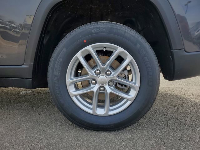 New 2026 Jeep Grand Cherokee Laredo X image 12