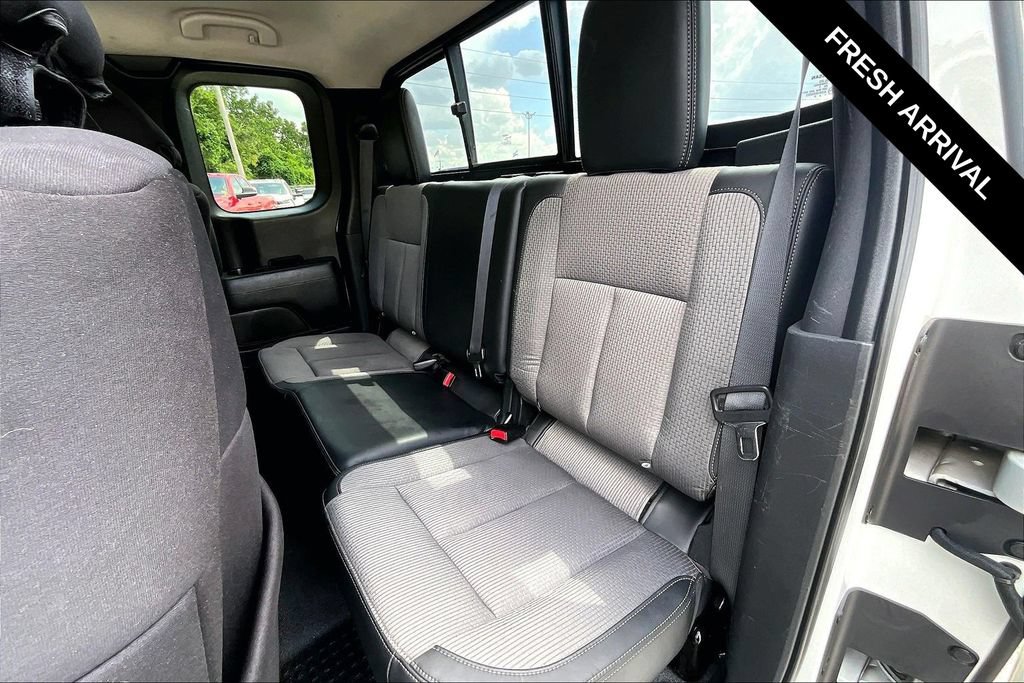 Used 2017 Nissan Titan S AWD/4WD image 6