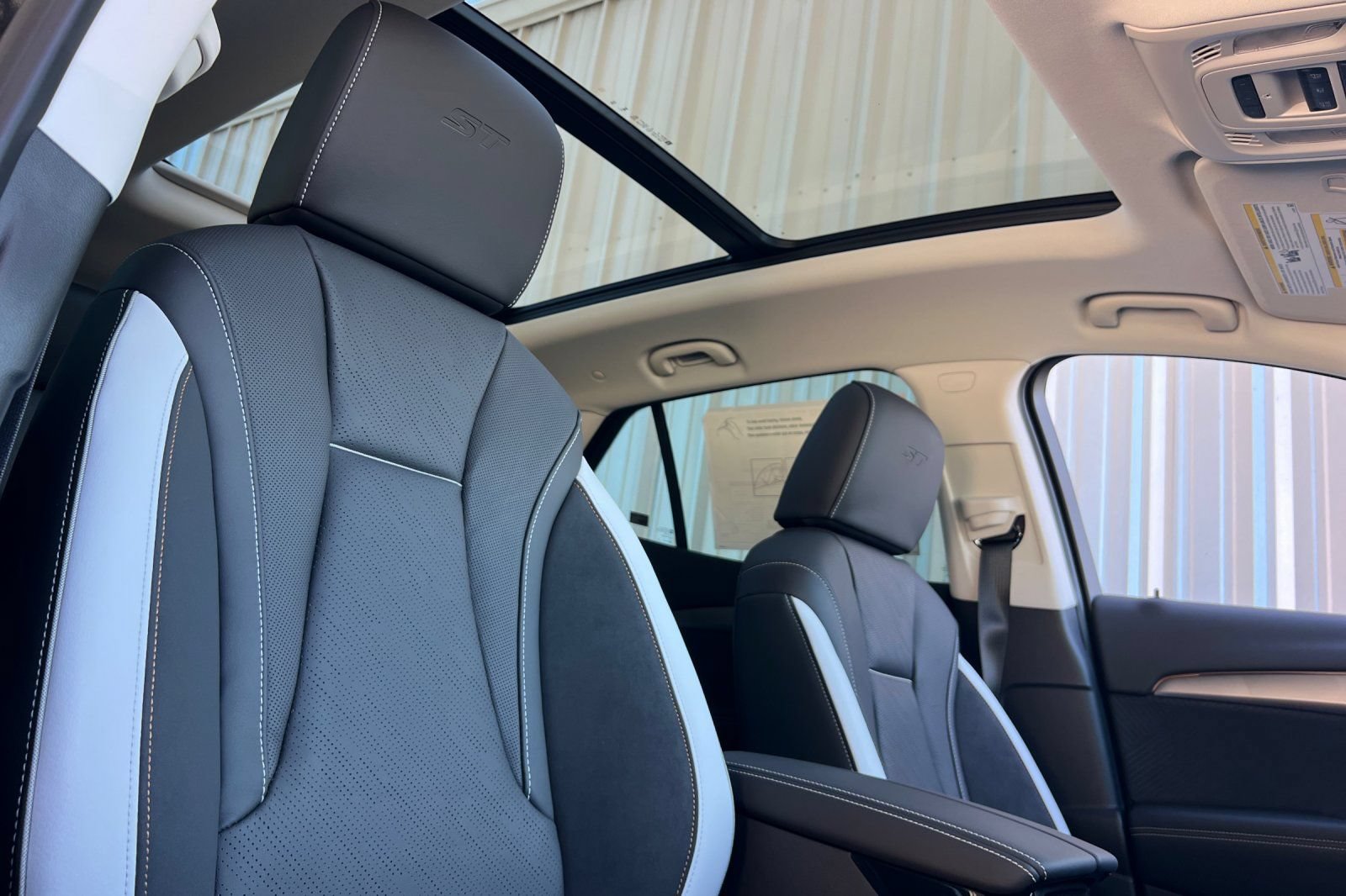 New 2026 Buick Envision Sport Touring AWD/4WD image 15