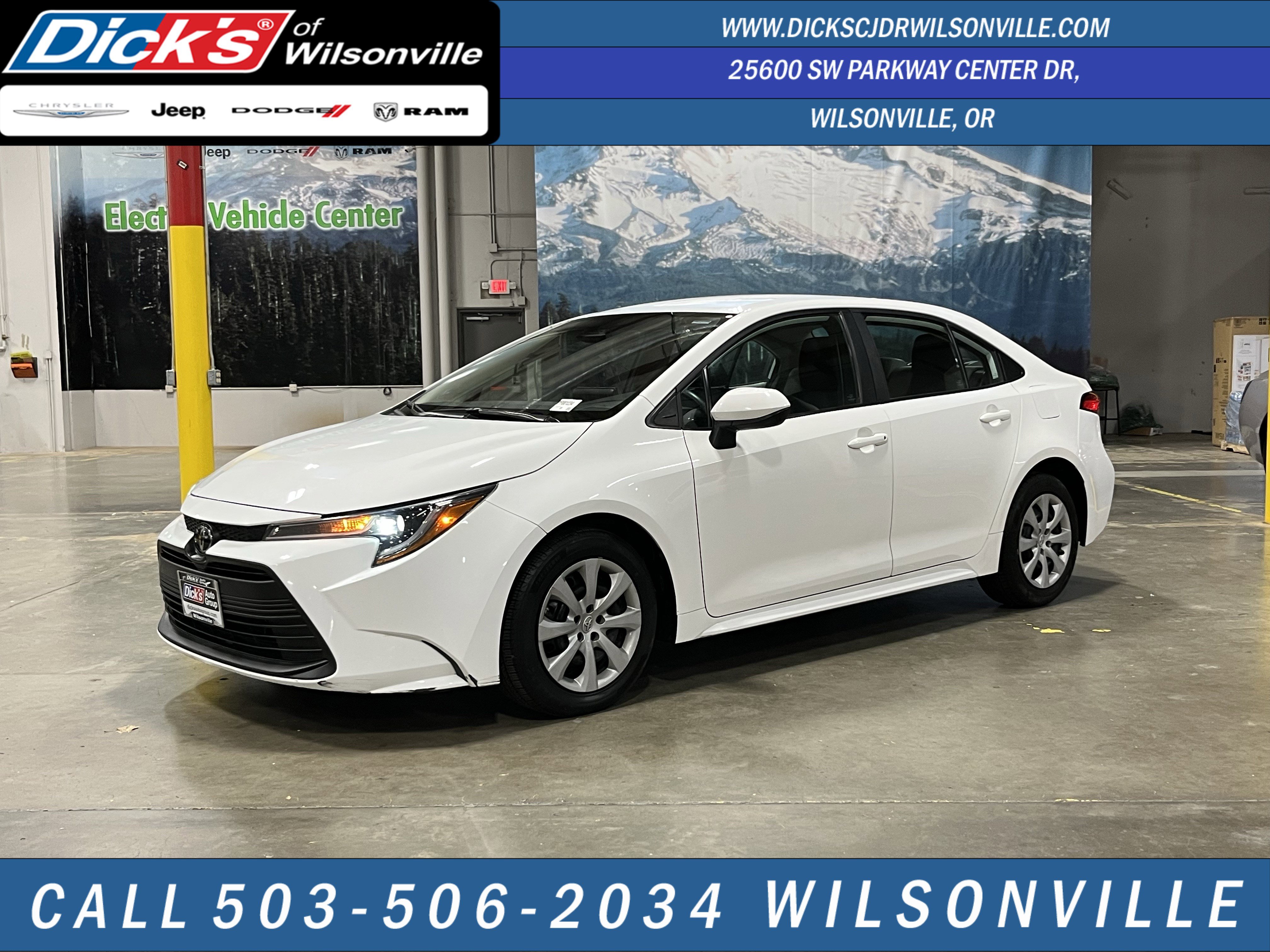 Used 2023 Toyota Corolla LE