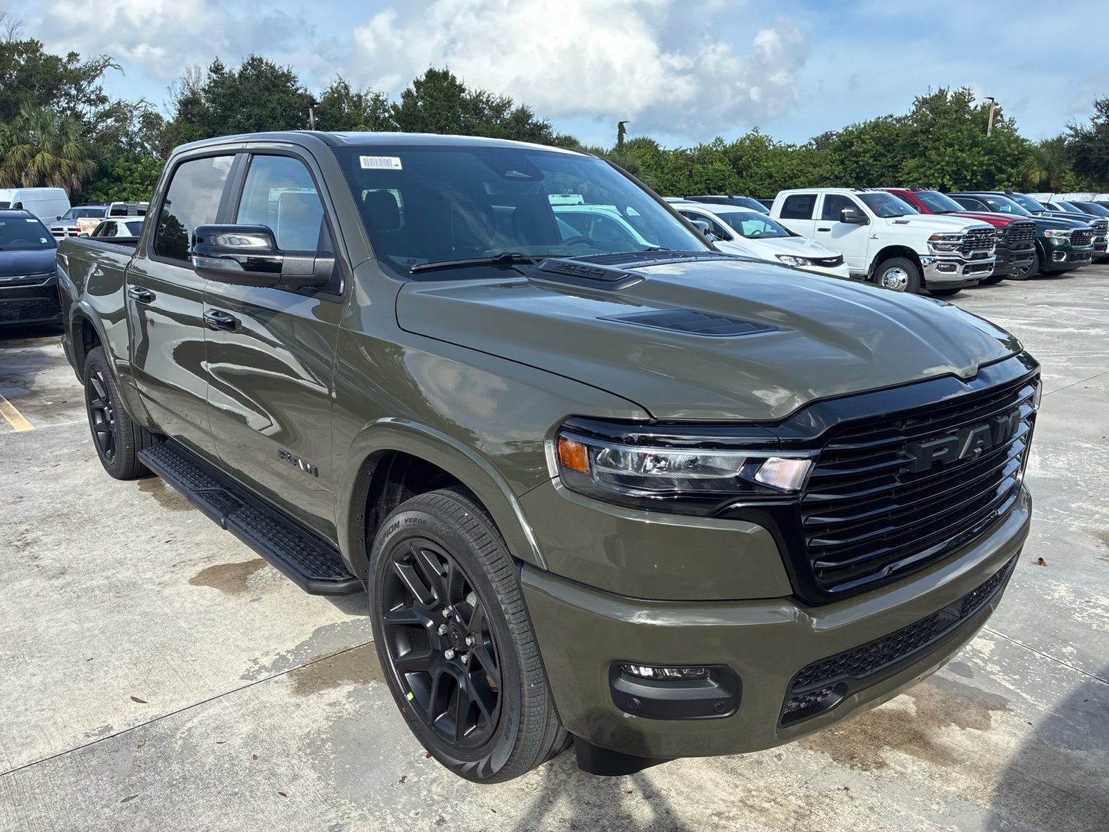 New 2027 RAM 1500 Laramie AWD/4WD image 21