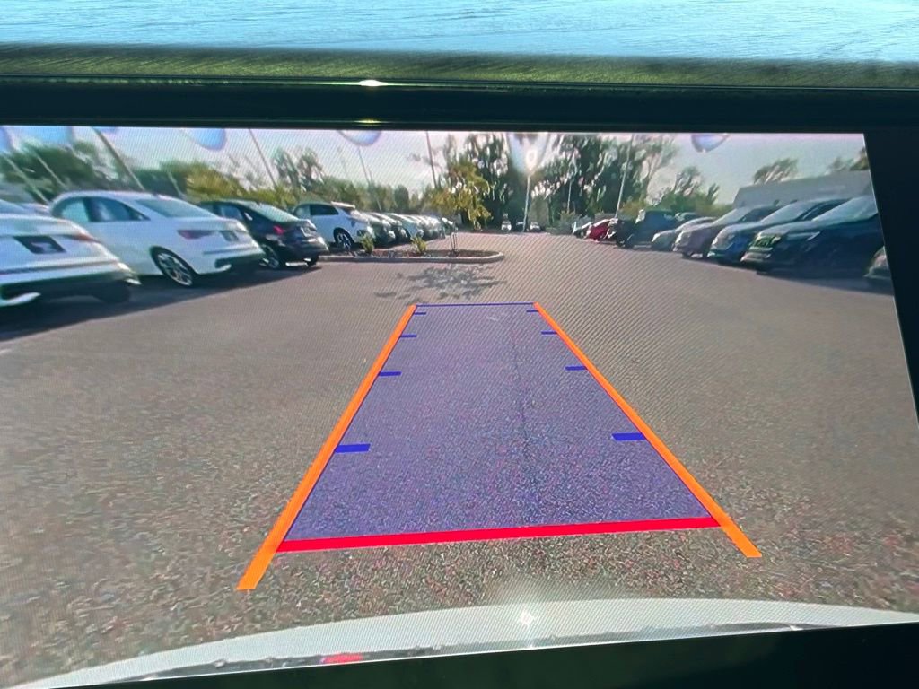 Used 2024 Audi Q4 e-tron Premium w/ Convenience Package image 30