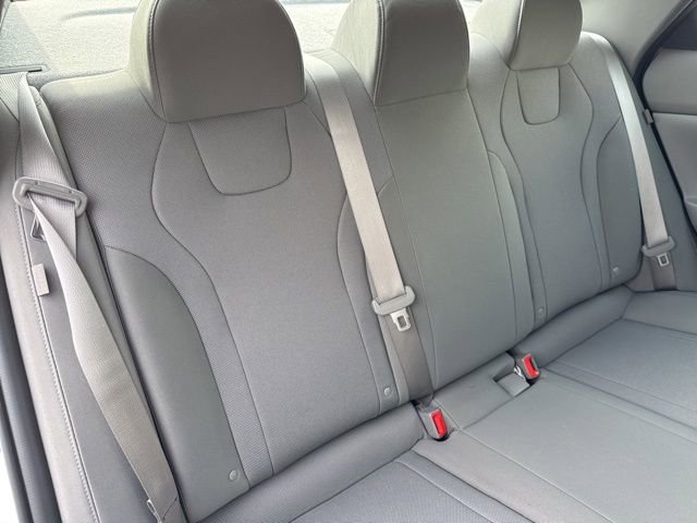 Certified 2025 Hyundai Elantra SE image 25