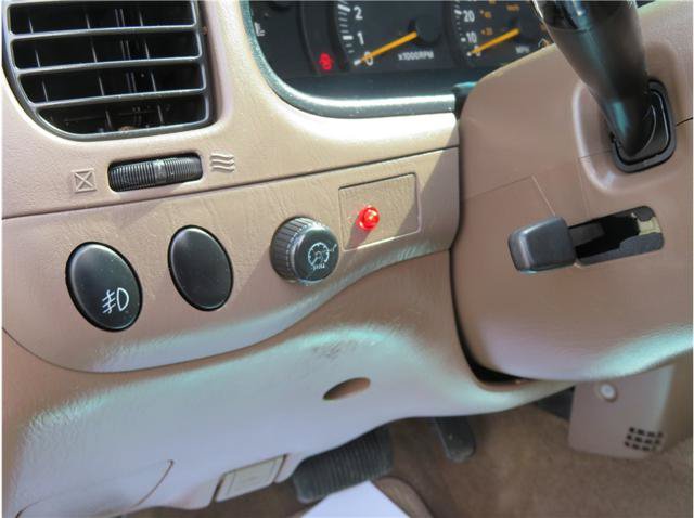 Used 2002 Toyota Tundra SR5 AWD/4WD image 9
