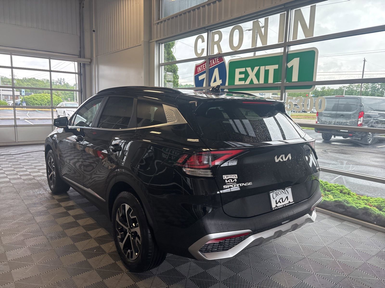 New 2025 Kia Sportage EX w/ EX Premium Package image 4