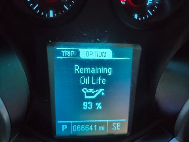 Used 2014 Chevrolet Cruze LT image 22