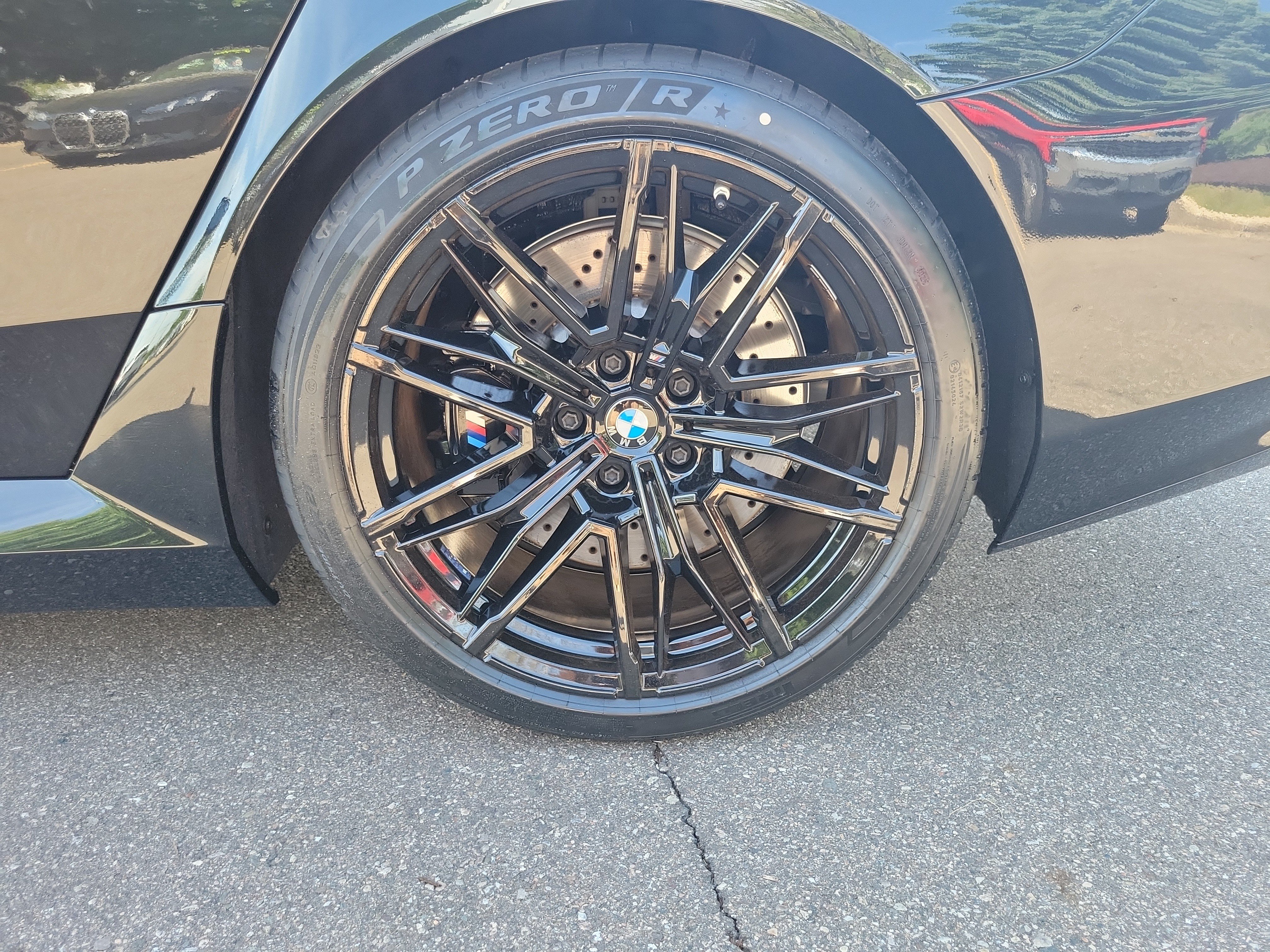 Used 2026 BMW M5 w/ Executive Package AWD/4WD image 27