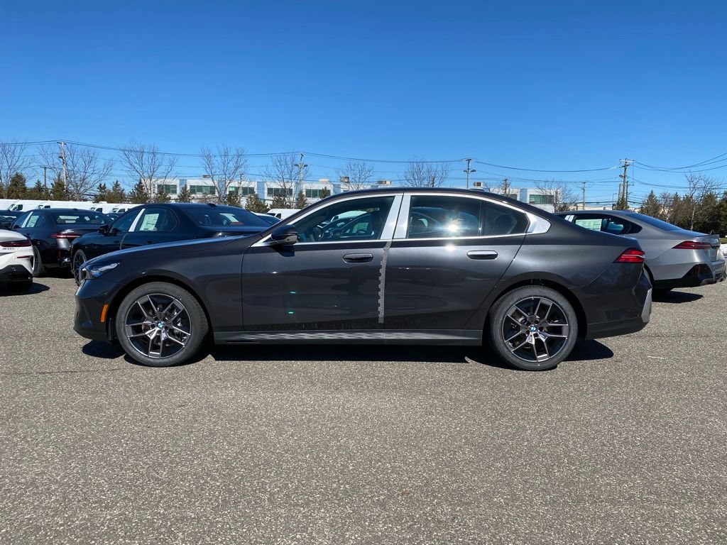 New 2026 BMW 540i xDrive AWD/4WD image 4