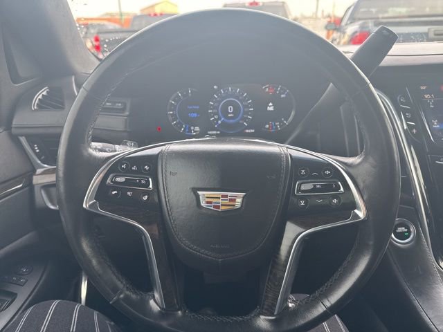 Used 2016 Cadillac Escalade Platinum image 29