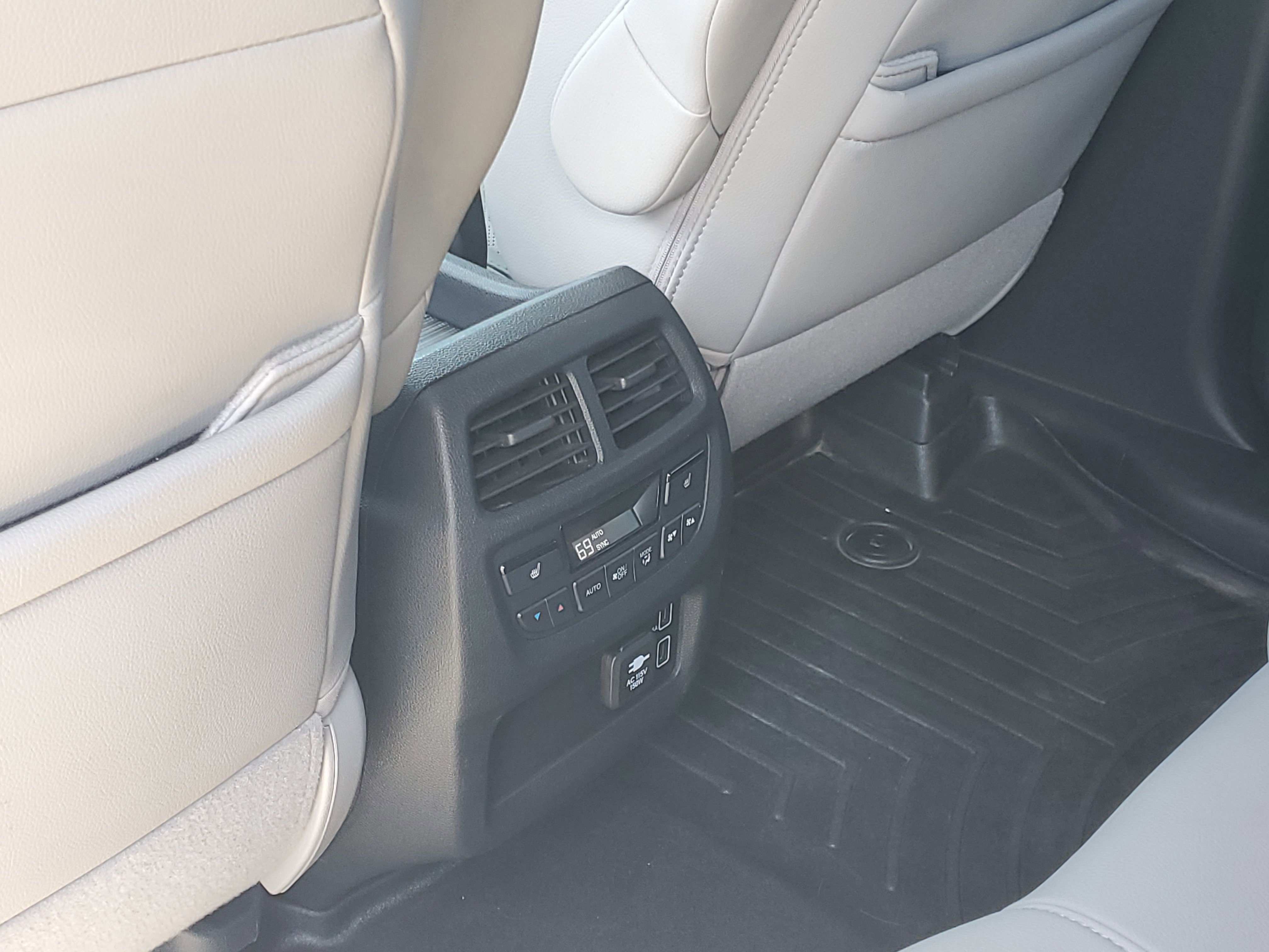 Certified 2020 Honda Passport Touring image 12