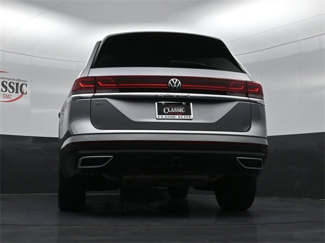 Used 2025 Volkswagen Atlas SE image 29