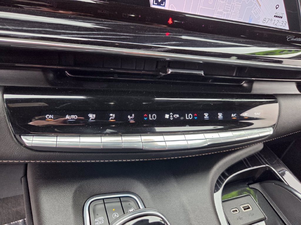 Used 2021 Cadillac Escalade ESV Sport w/ Driver Assist Tech Package RWD image 11