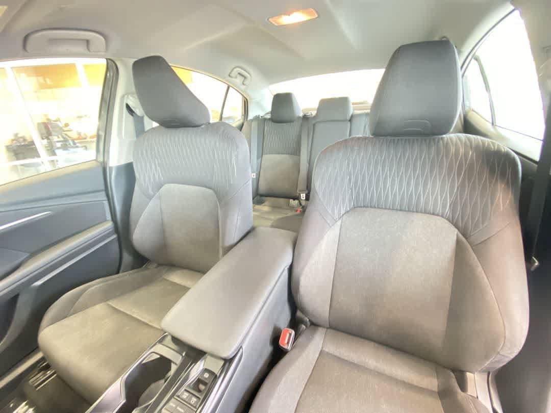 Used 2025 Toyota Camry LE FWD image 14