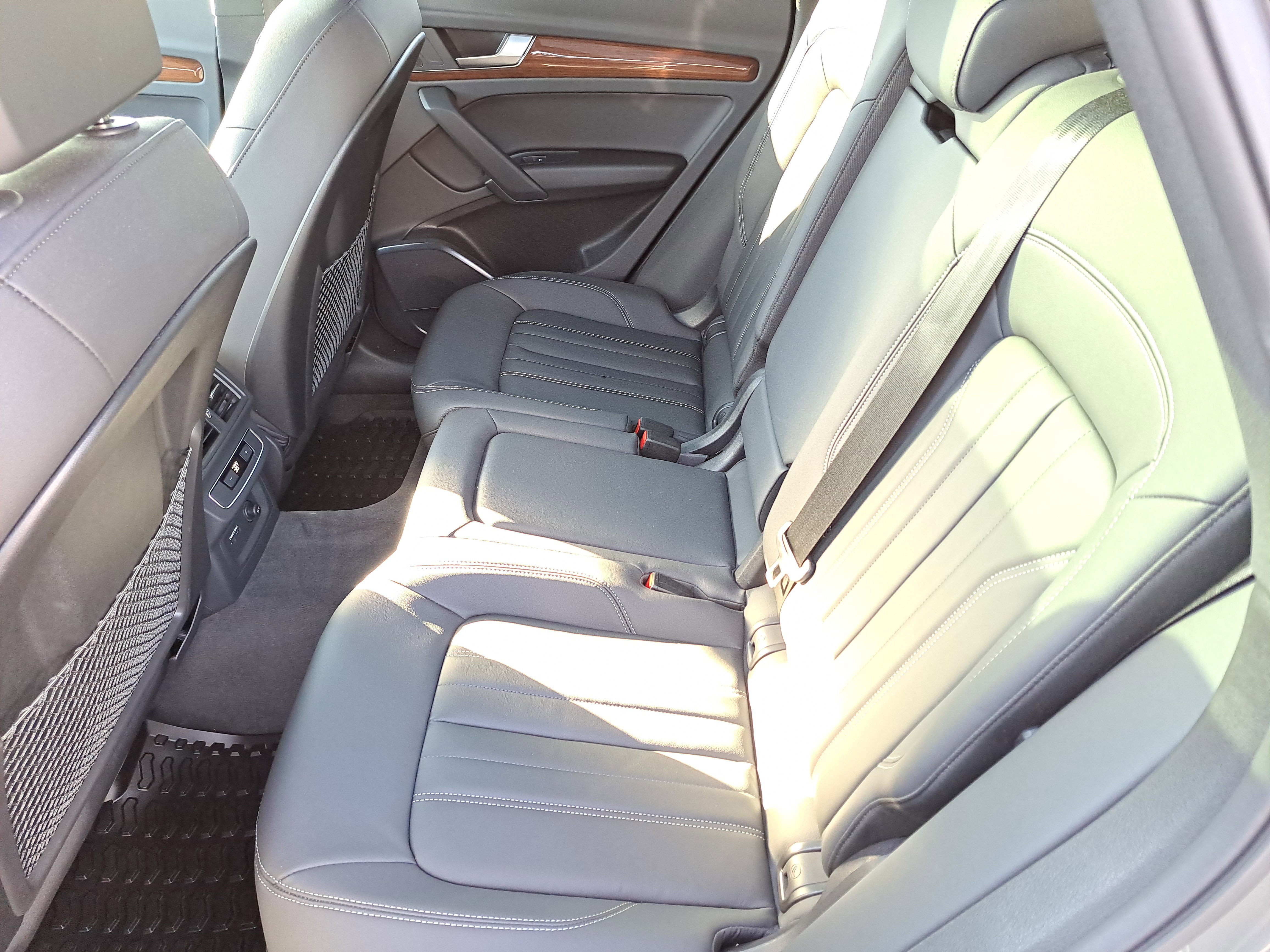 Used 2023 Audi Q5 2.0T Premium image 11