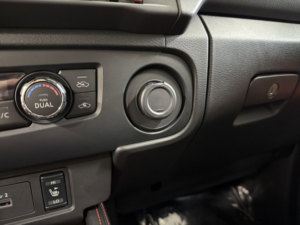 New 2026 Nissan Frontier PRO-4X w/ Pro-4x Convenience Package AWD/4WD image 26