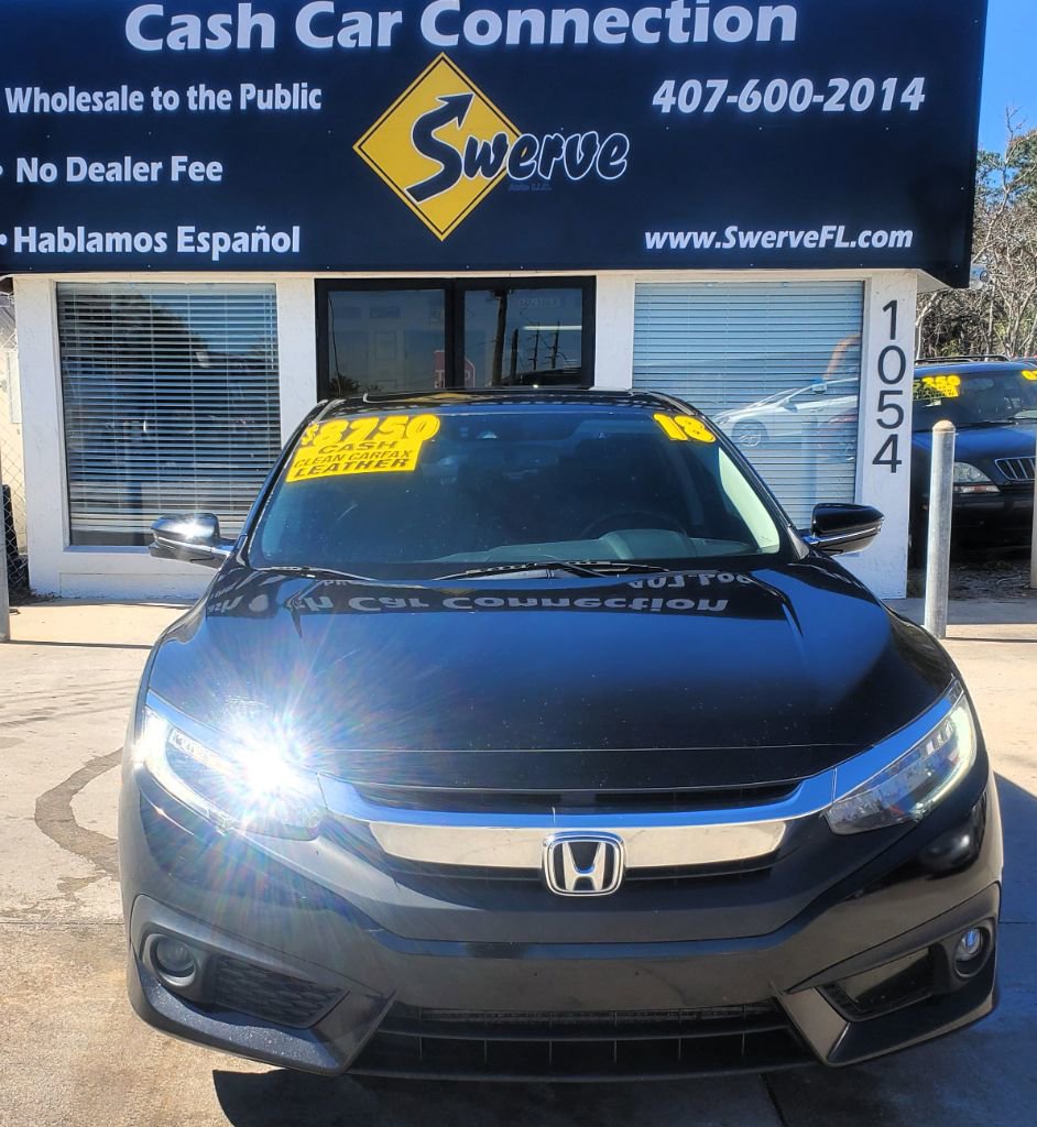 Used 2018 Honda Civic Touring image 3