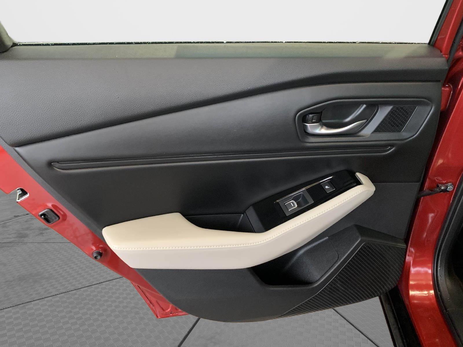 Used 2023 Honda Accord Touring image 39