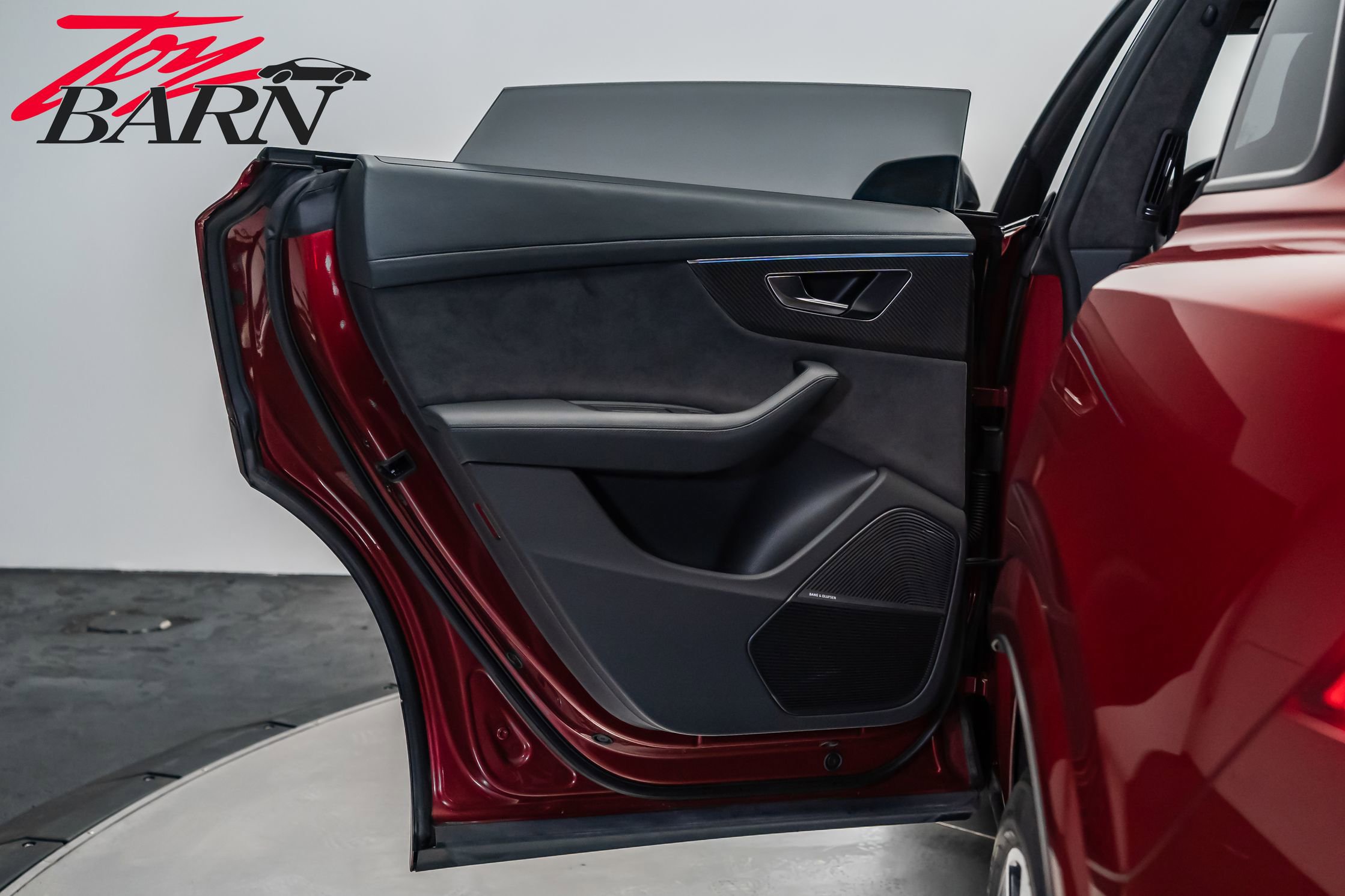 Used 2022 Audi RS Q8 4.0T image 50