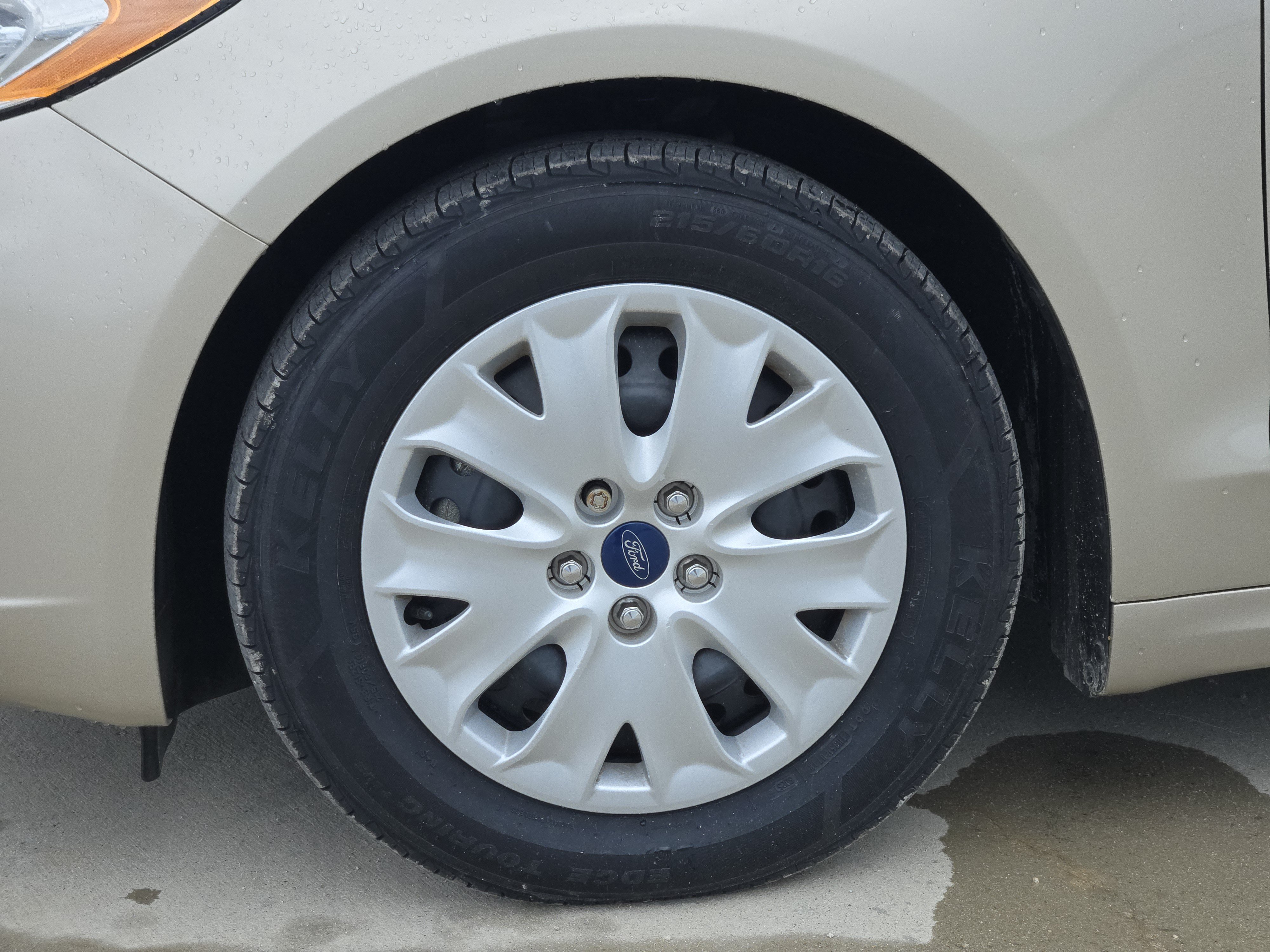 Used 2019 Ford Fusion S FWD image 11