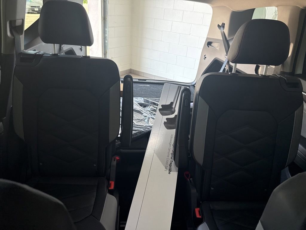 New 2026 Volkswagen Atlas Peak Edition image 15