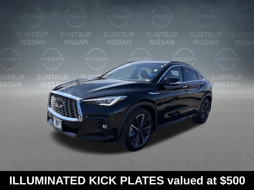 Used 2025 INFINITI QX55 Essential image 2