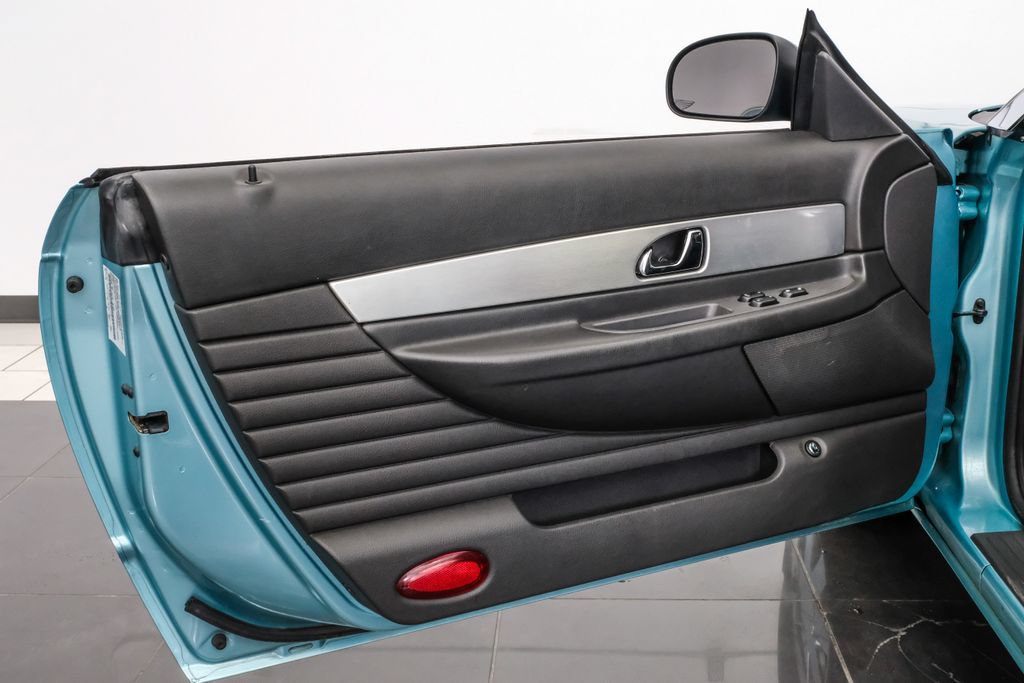 Used 2002 Ford Thunderbird RWD image 38