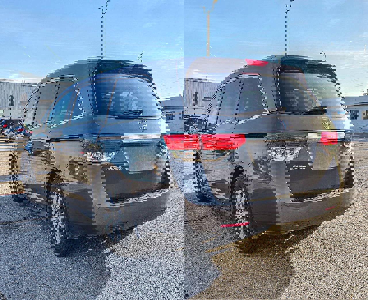 Used 2015 Honda Odyssey EX-L image 4