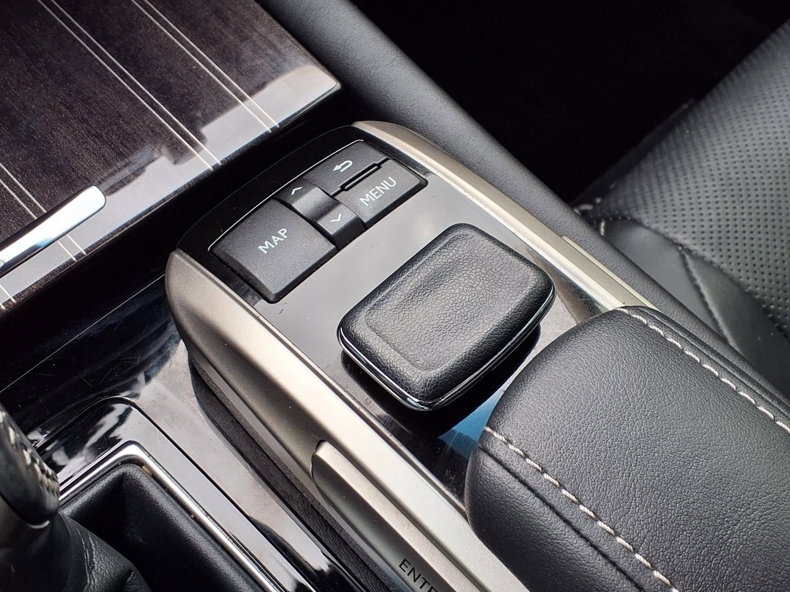 Used 2017 Lexus GS 350 w/ Preferred Accessory Package RWD image 24