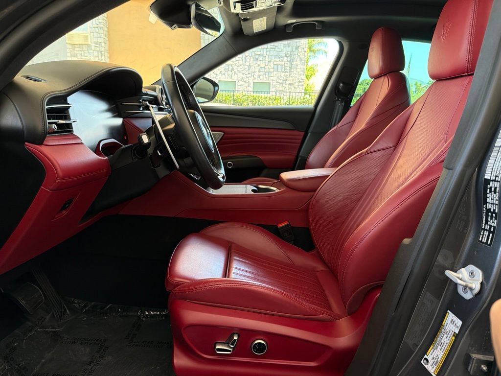 Certified 2023 Maserati Grecale Modena AWD/4WD image 16