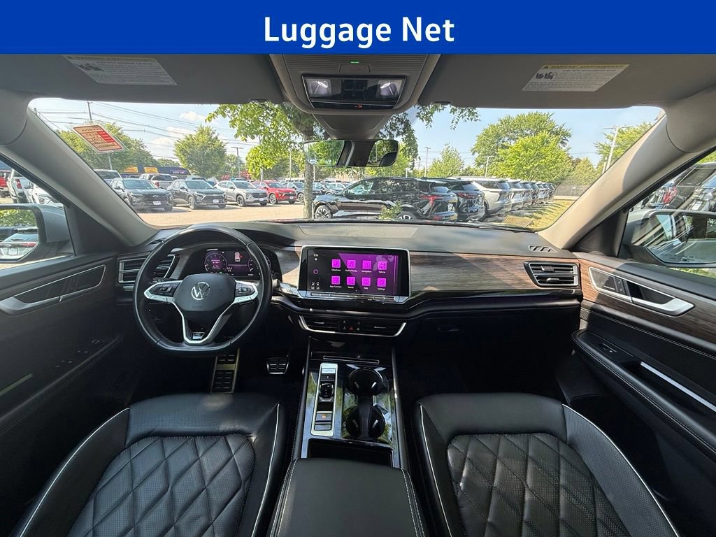 Used 2024 Volkswagen Atlas SEL Premium R-Line AWD/4WD image 31