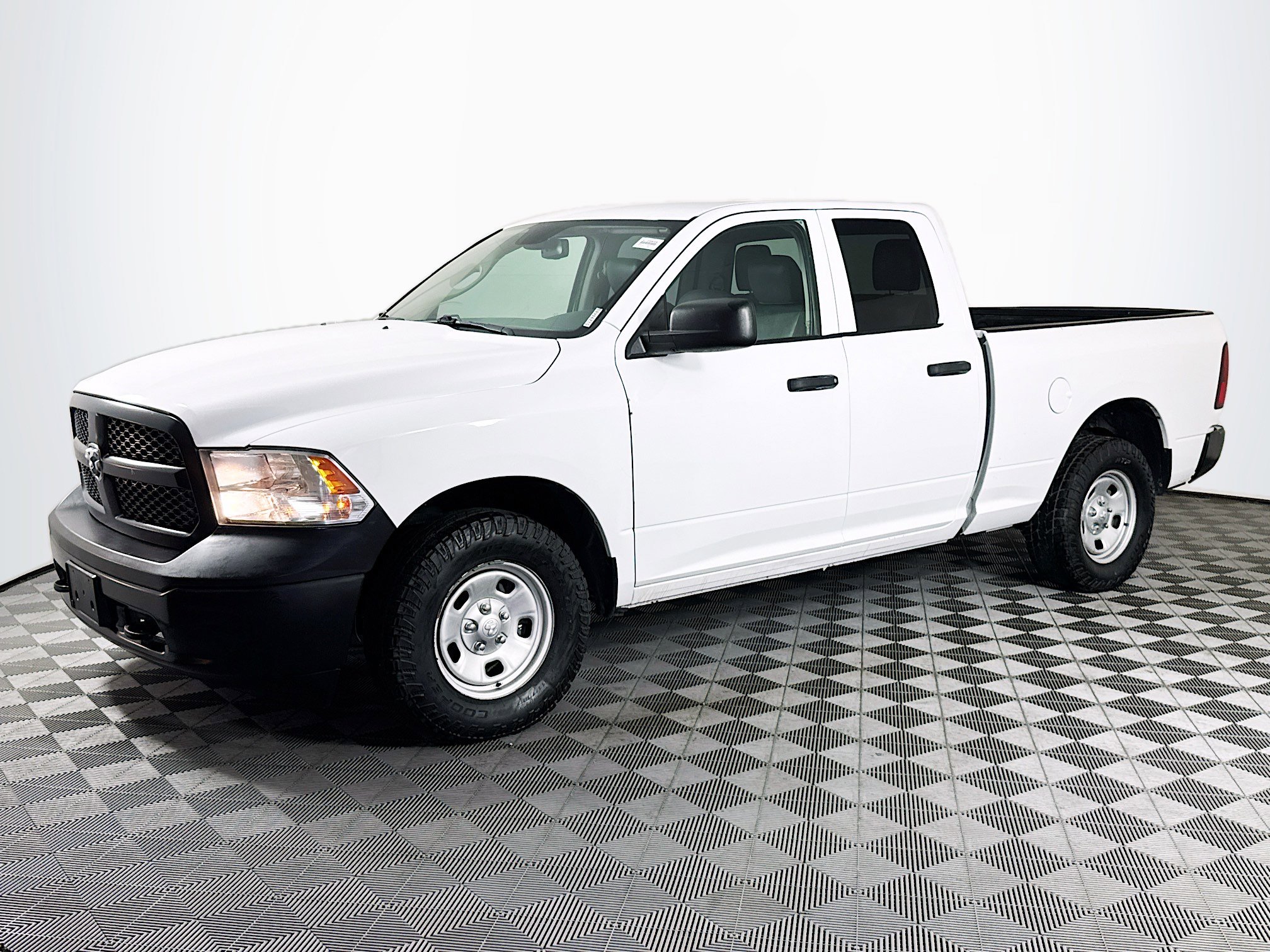 Used 2020 RAM 1500 Tradesman w/ Protection Group AWD/4WD image 4