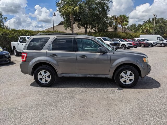 Used 2011 Ford Escape XLT FWD image 3