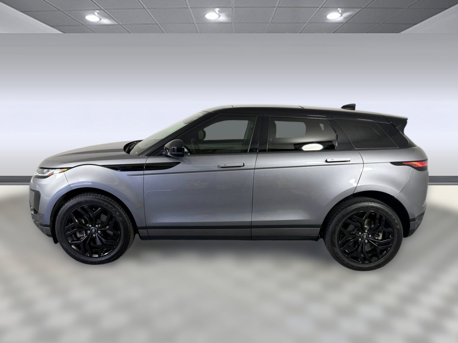 Used 2023 Land Rover Range Rover Evoque SE AWD/4WD image 2