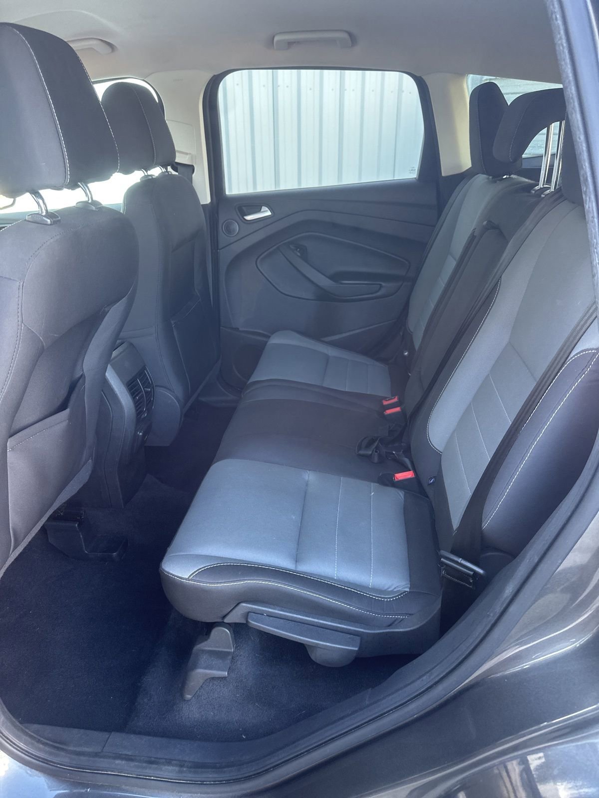 Used 2016 Ford Escape SE w/ Equipment Group 201A image 18