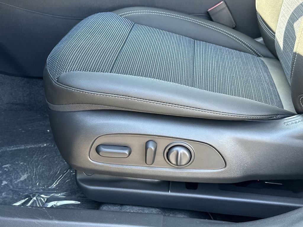 New 2026 Buick Envista Sport Touring w/ Convenience I Package FWD image 14