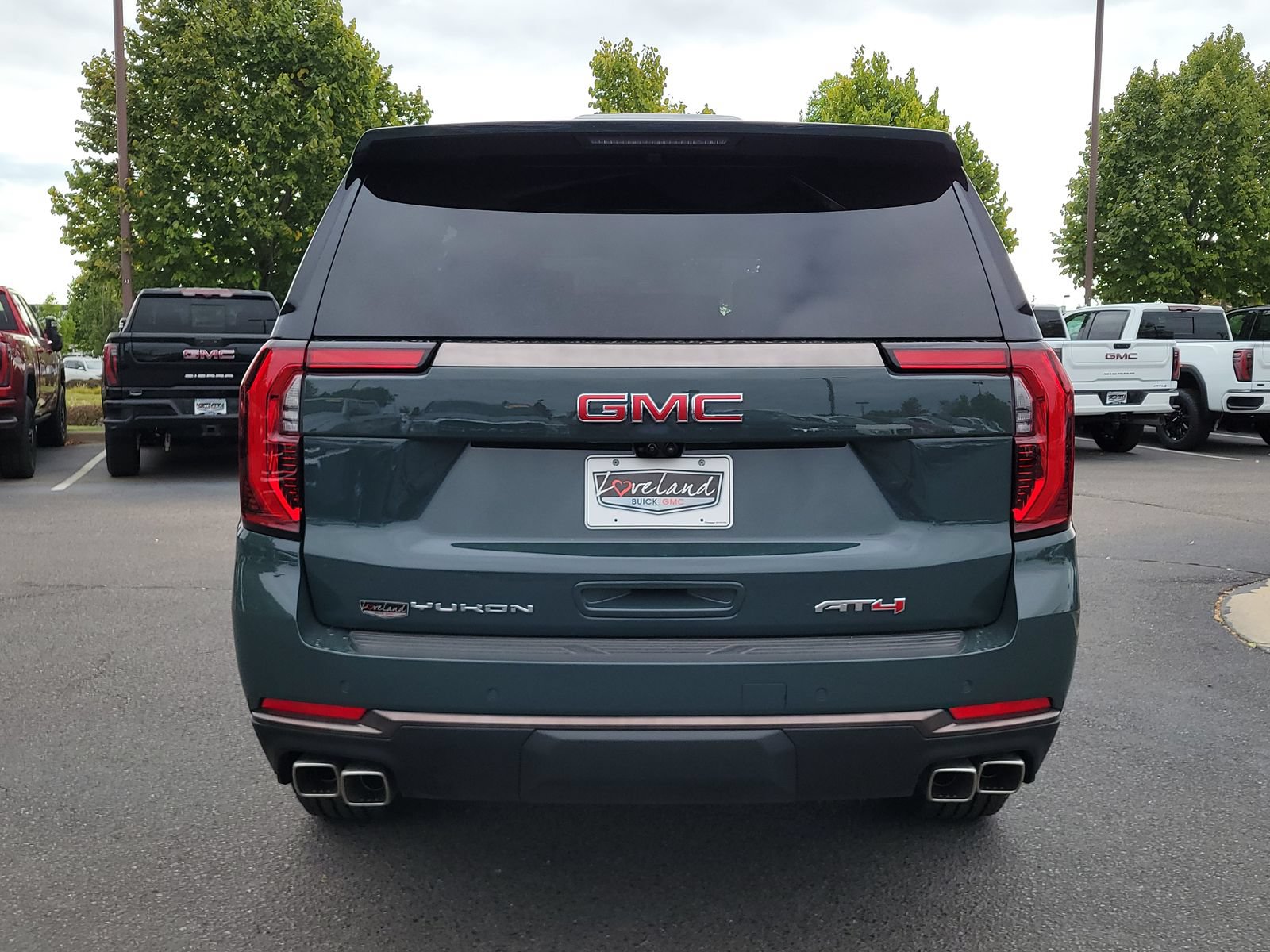 New 2026 GMC Yukon AT4 Ultimate AWD/4WD image 4