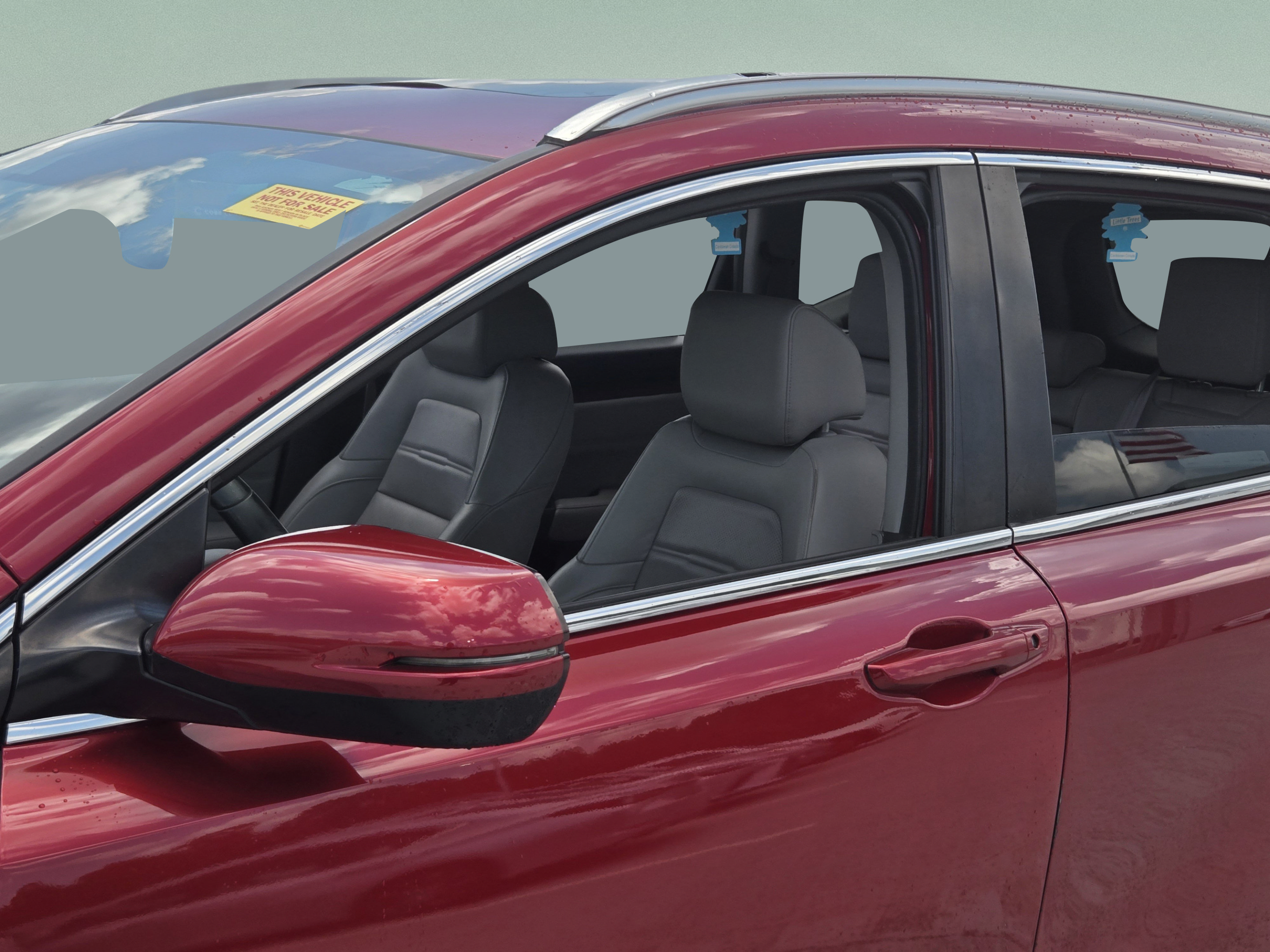 Used 2021 Honda CR-V EX-L image 10