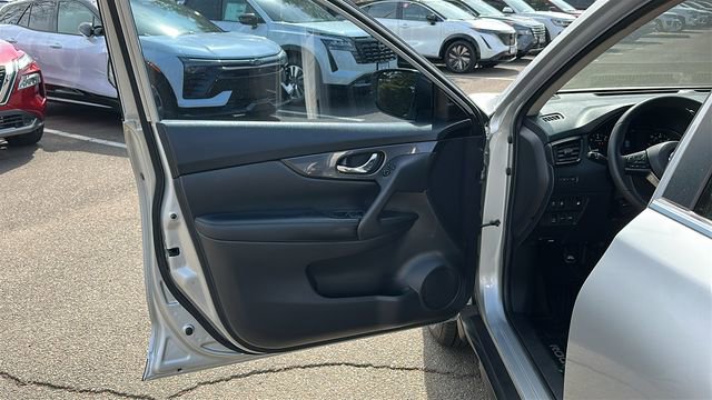 Certified 2020 Nissan Rogue S w/ Special Edition Package AWD/4WD image 8