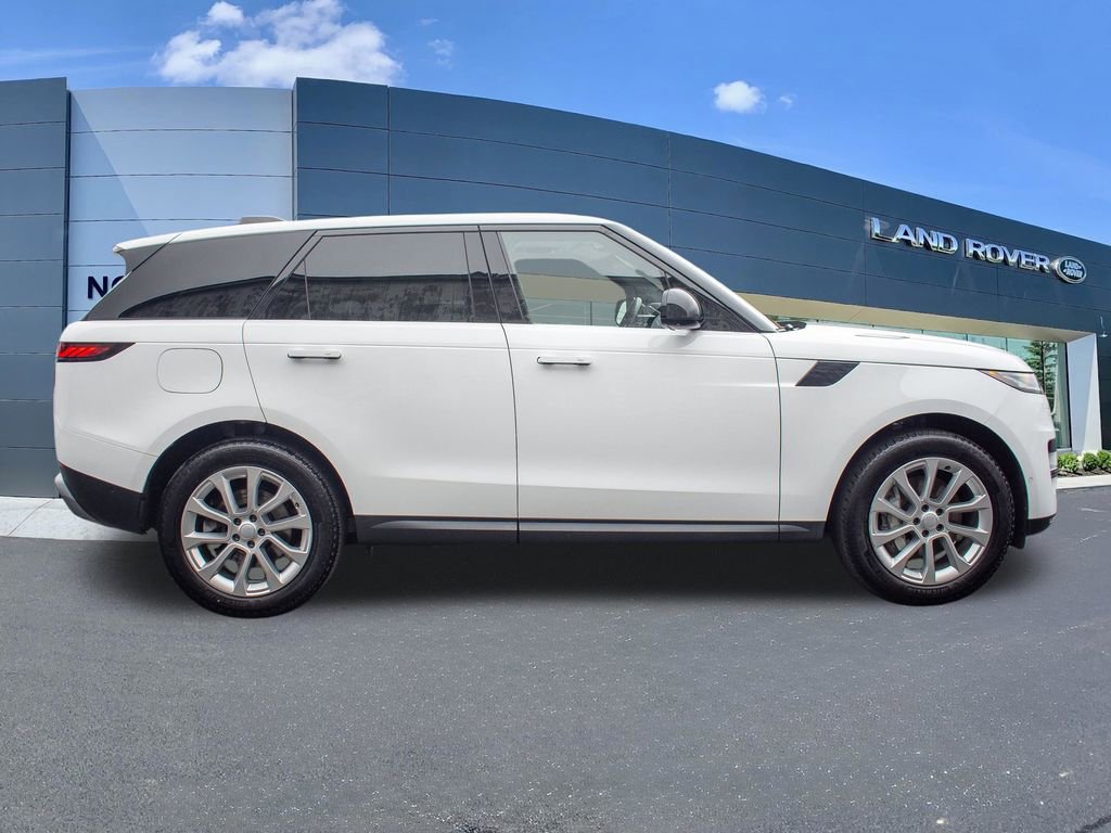 Certified 2024 Land Rover Range Rover Sport SE AWD/4WD image 8