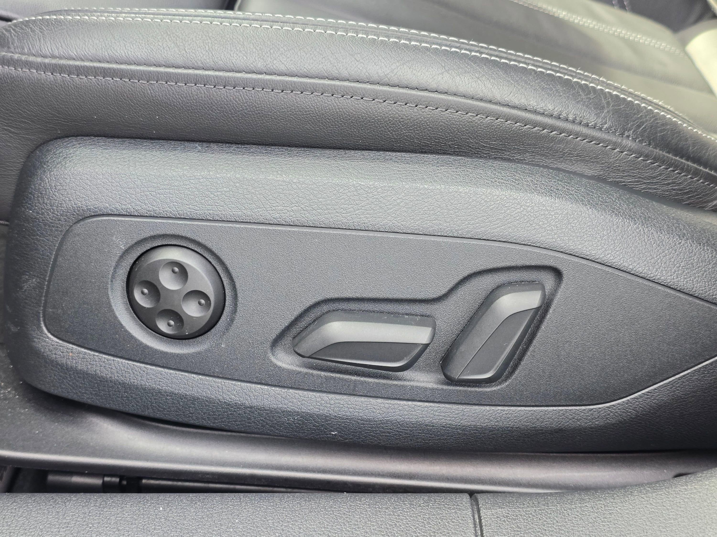 Used 2023 Audi A4 2.0T Prestige w/ Prestige Package image 40