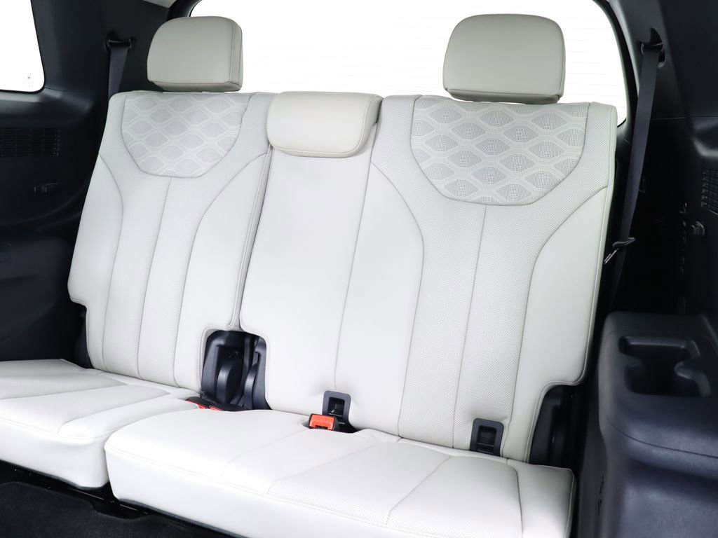 Used 2021 Hyundai Palisade Calligraphy w/ Cargo Package image 40