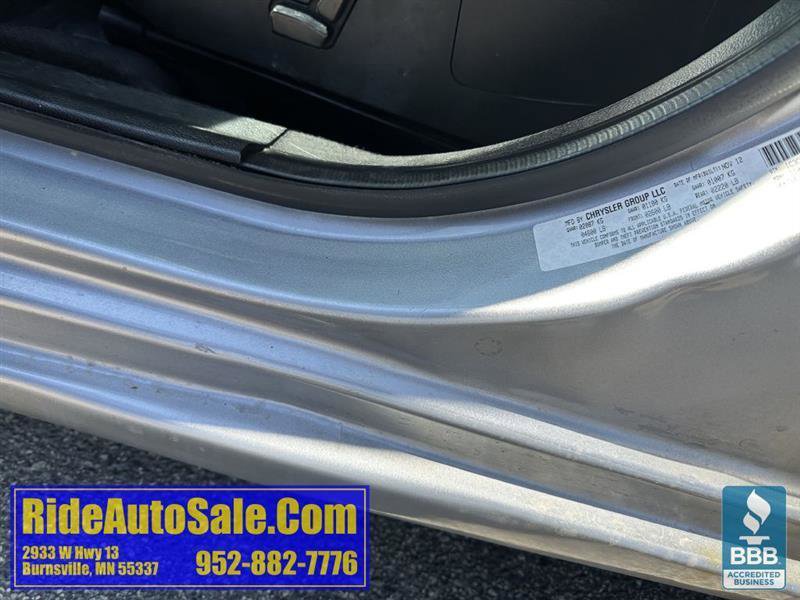 Used 2013 Dodge Avenger SXT w/ Rallye Appearance Group FWD image 30