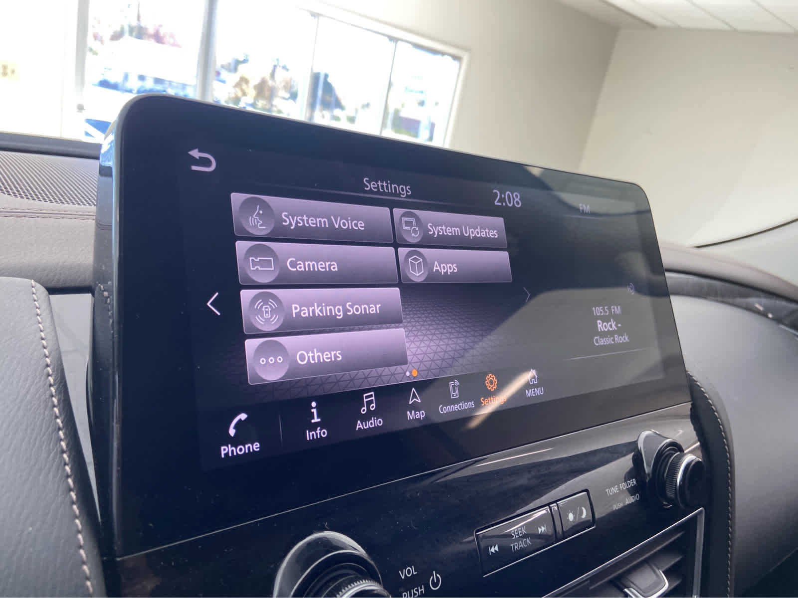 Used 2024 Nissan Armada Platinum w/ Captain's Chairs Package image 34