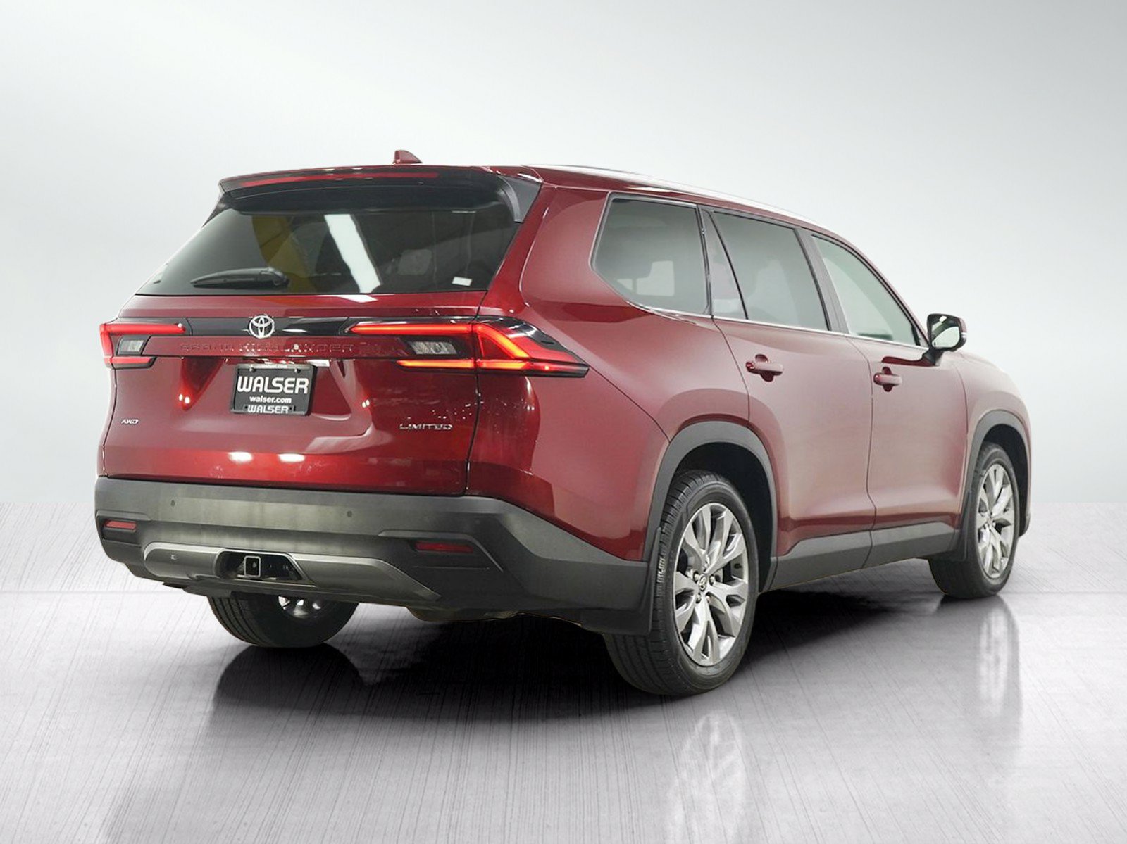 Used 2024 Toyota Grand Highlander AWD image 7
