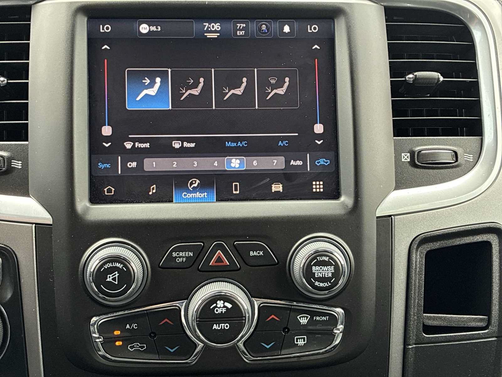 Used 2023 RAM 1500 Classic Warlock AWD/4WD image 16
