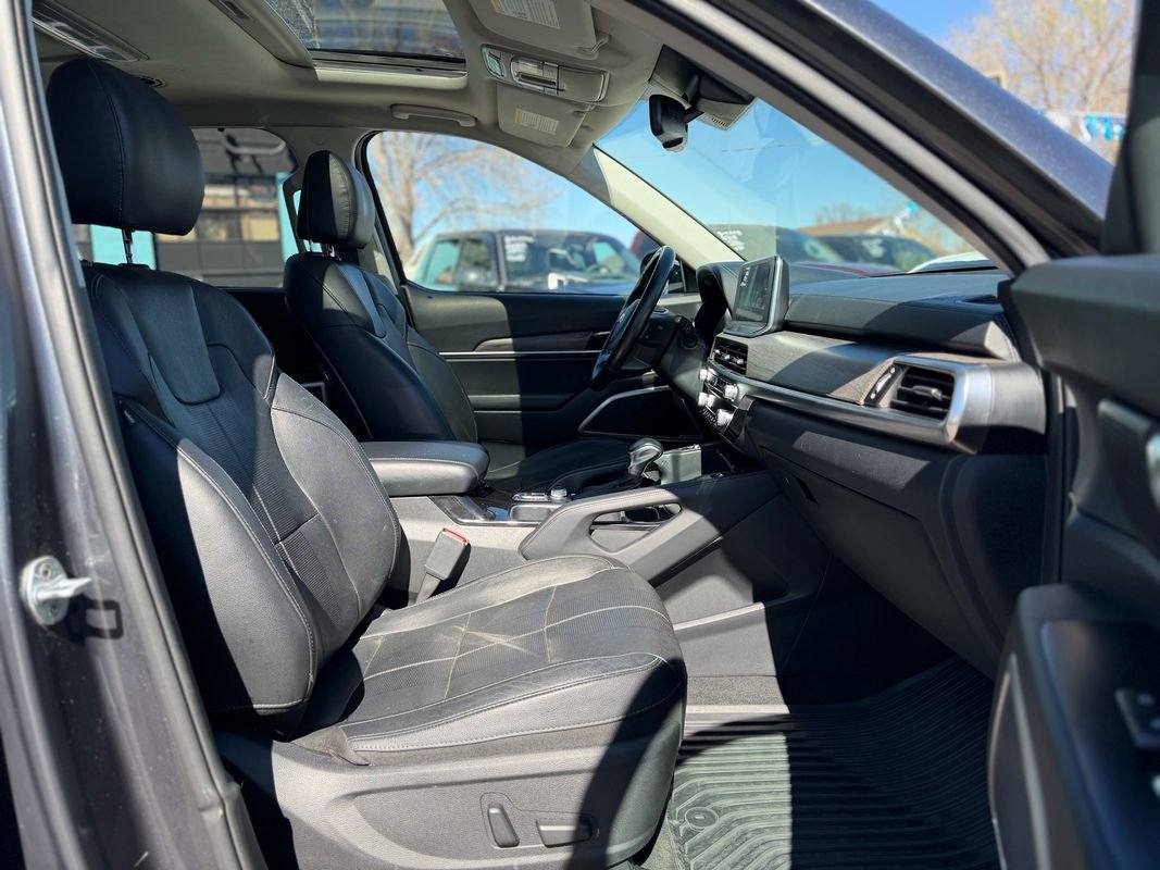 Used 2020 Kia Telluride EX w/ Towing Package AWD/4WD image 6
