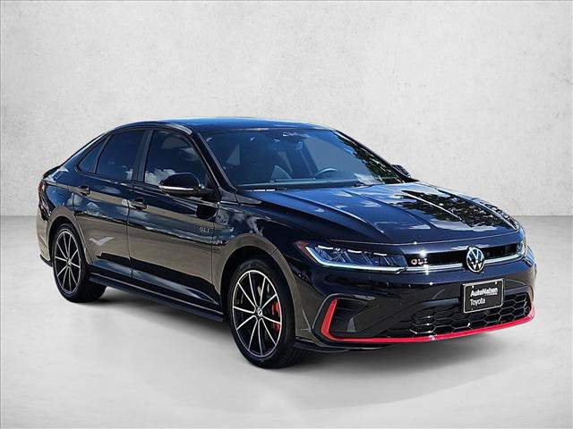 Used 2026 Volkswagen Jetta GLI Autobahn FWD video 3