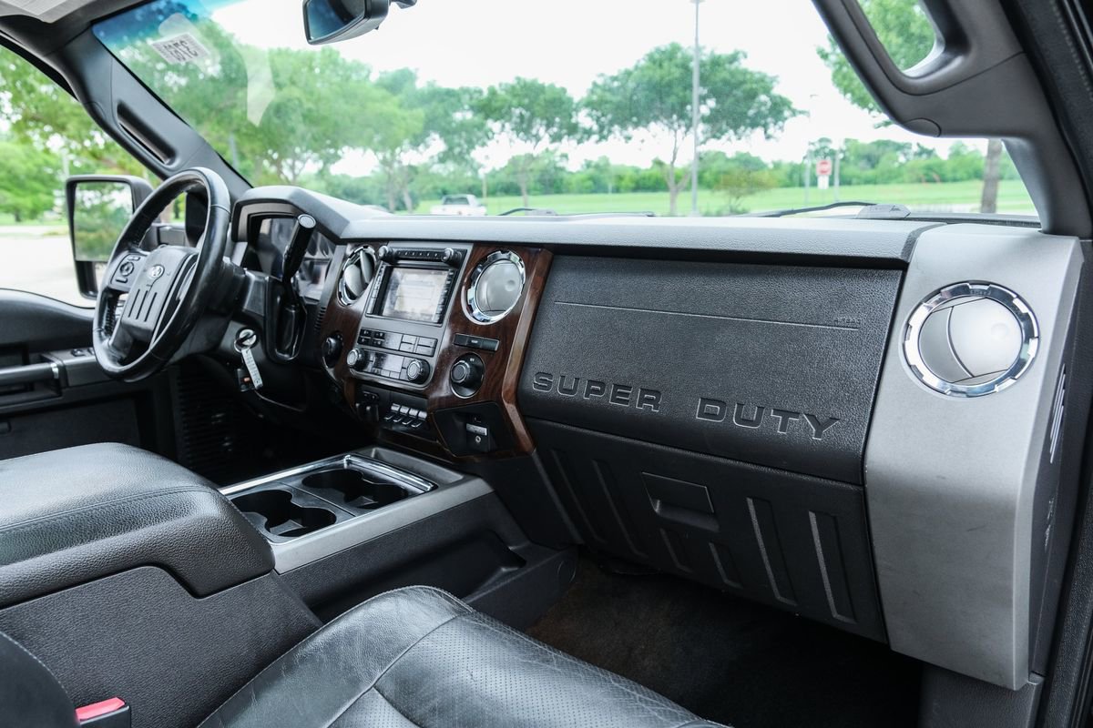 Used 2012 Ford F350 Lariat w/ Lariat Ultimate Pkg AWD/4WD image 42