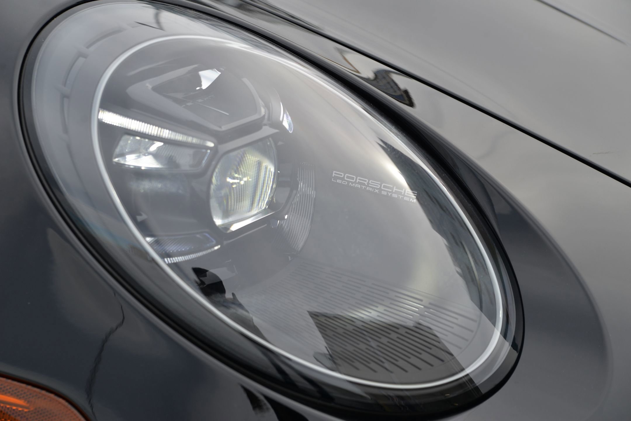 Certified 2024 Porsche 911 Carrera image 11