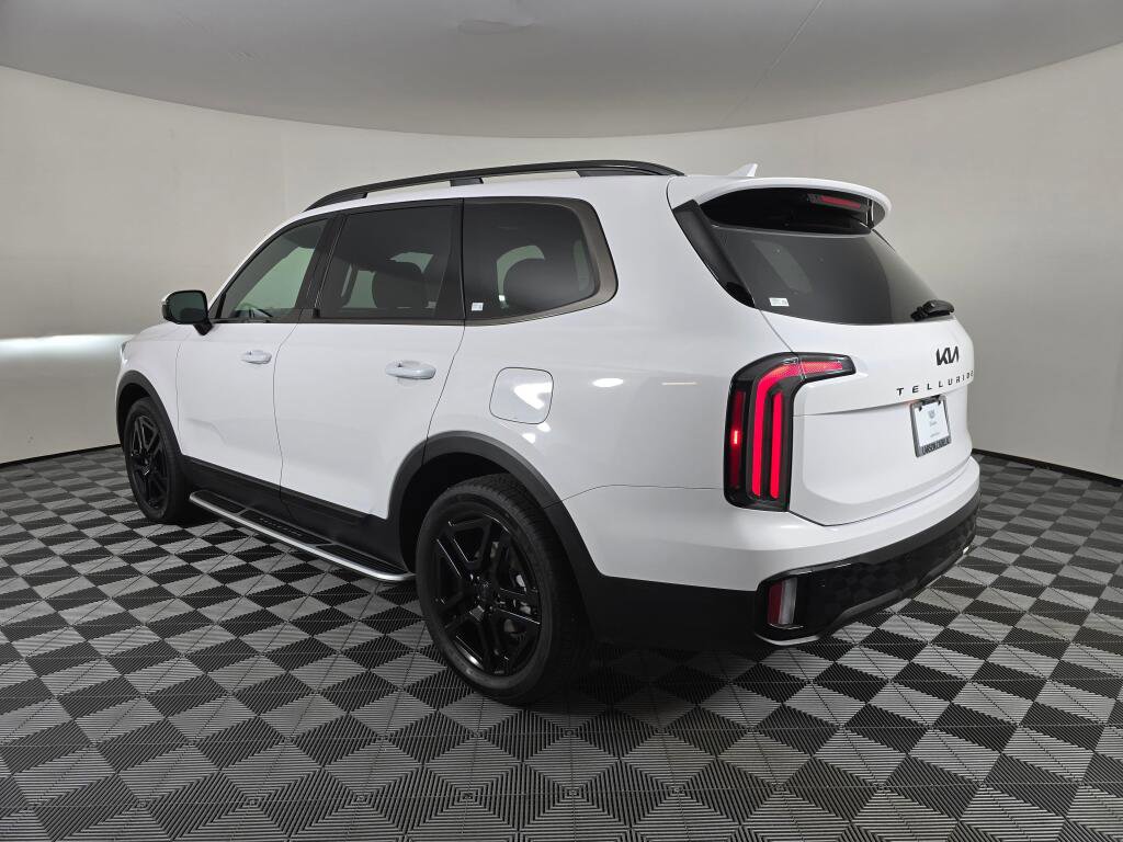 Used 2025 Kia Telluride SX Prestige X-Line image 4